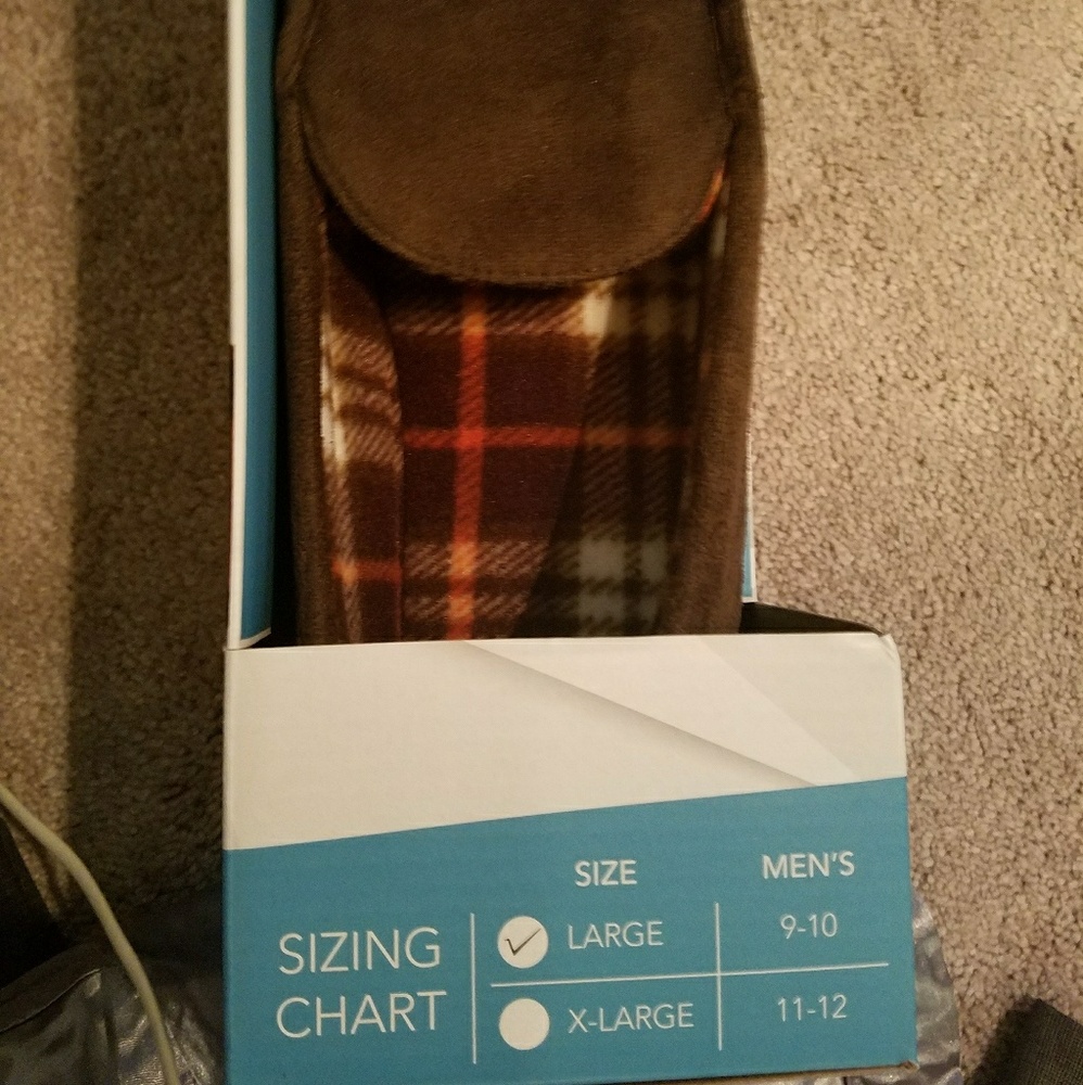 Men's slipper | still in box